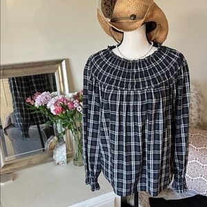 Universal thread washed black gray smoke plaid balloon sleeve cottage blouse M​​